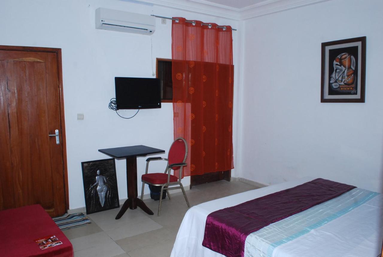 Senateur Hotel Agontinkon Cotonou Eksteriør bilde