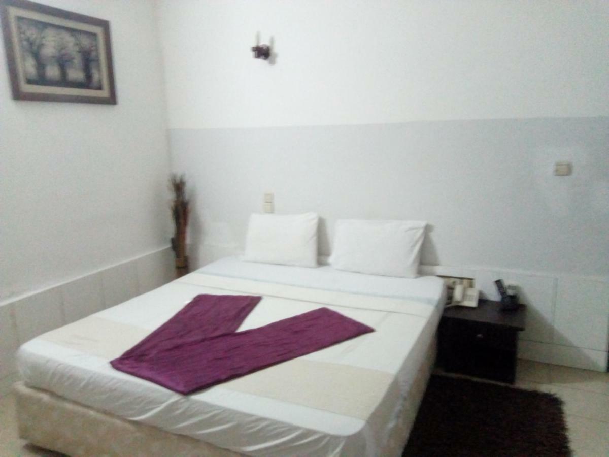 Senateur Hotel Agontinkon Cotonou Eksteriør bilde