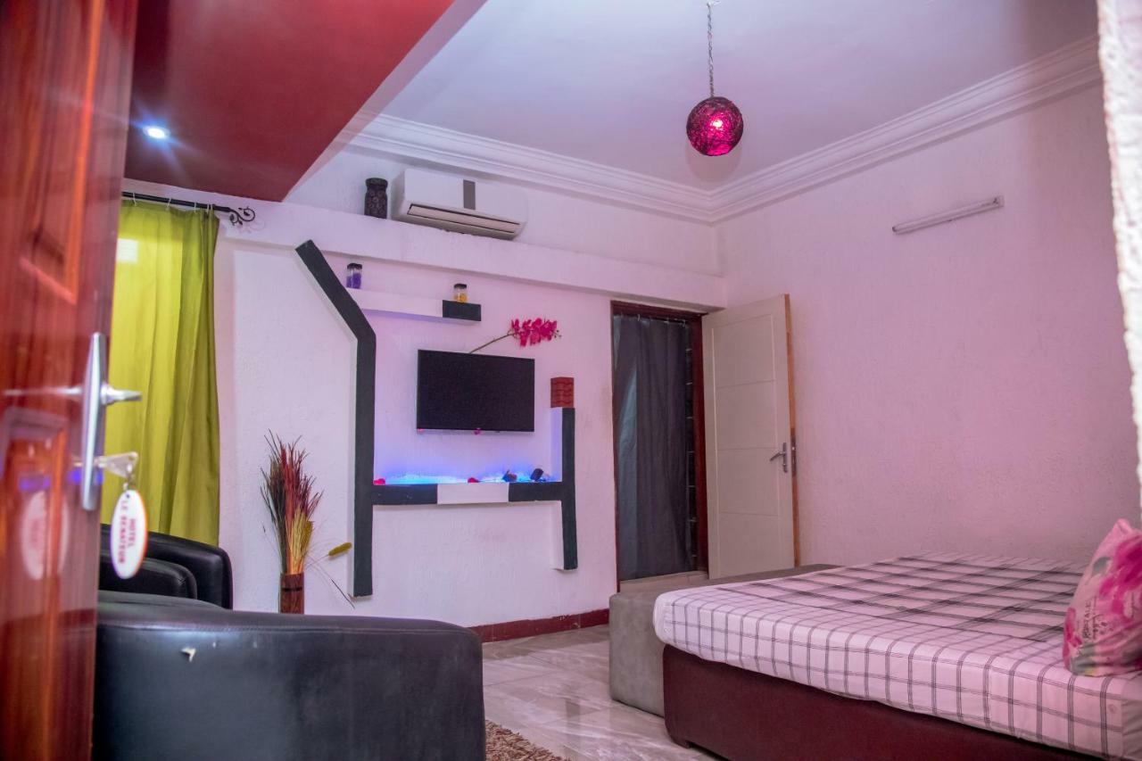 Senateur Hotel Agontinkon Cotonou Eksteriør bilde