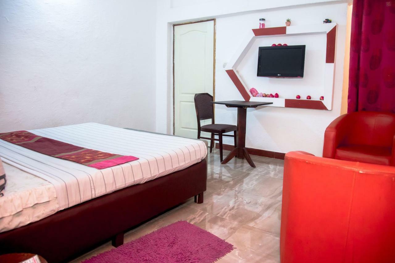 Senateur Hotel Agontinkon Cotonou Eksteriør bilde